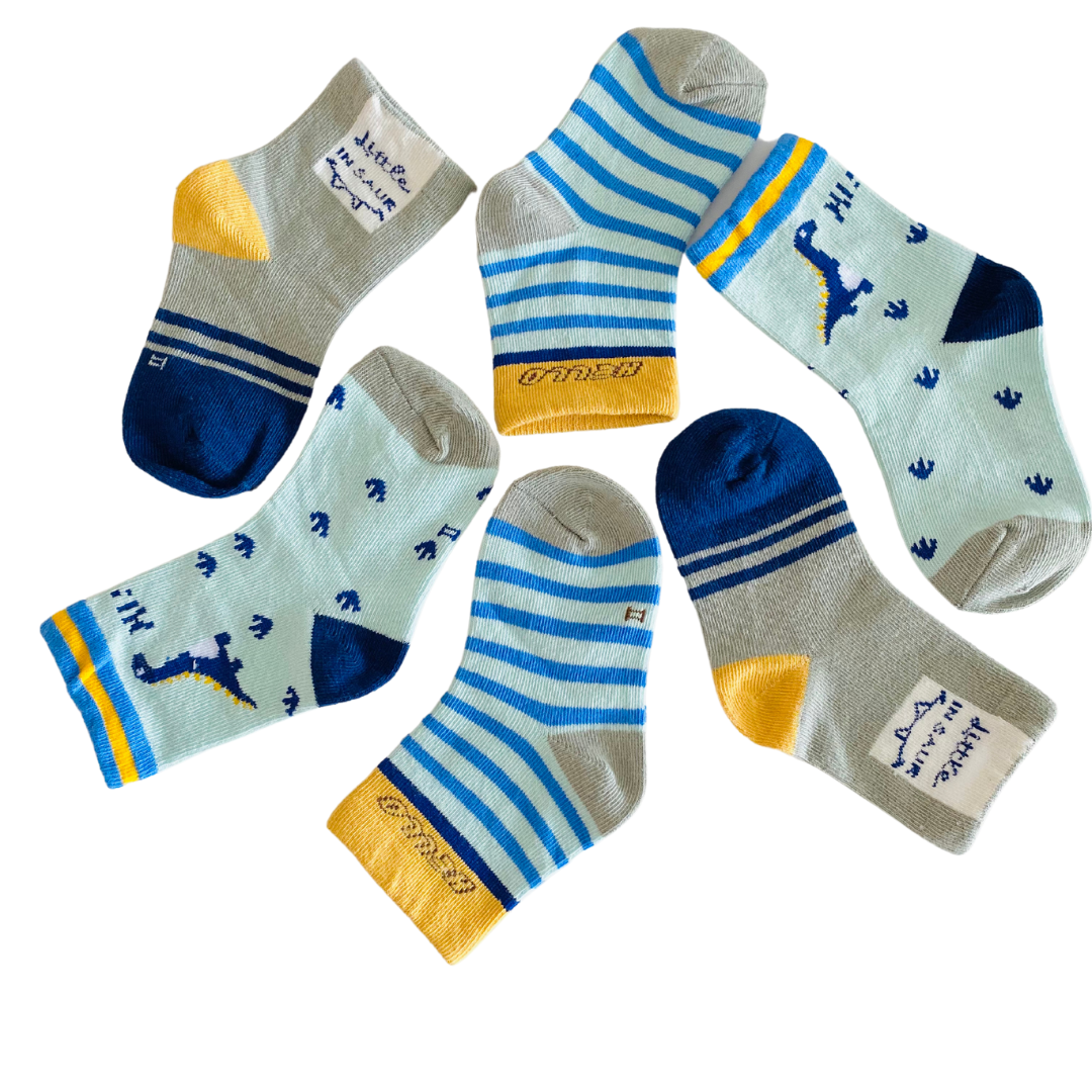 Socks (3 pairs)